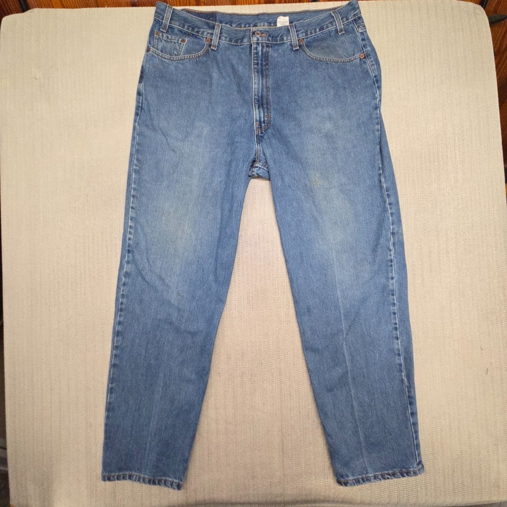 Vintage Levis 550 Jeans Mens 42x32 Blue Baggy Relaxed Fit Straight Leg USA Made